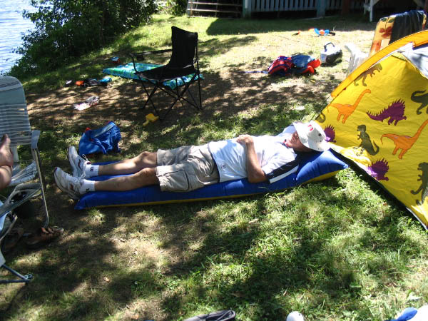 7960-east-coast-papa-sleeping-mattress-camp-aug08-2005