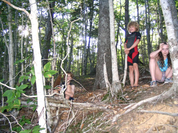 7980-east-coast-tim-eric-holly-up-hill-camp-aug08-2005