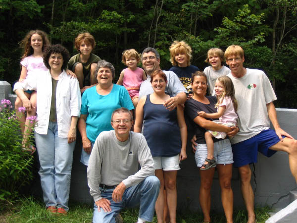 8016-east-coast-camp-family-photo-aug09-2005