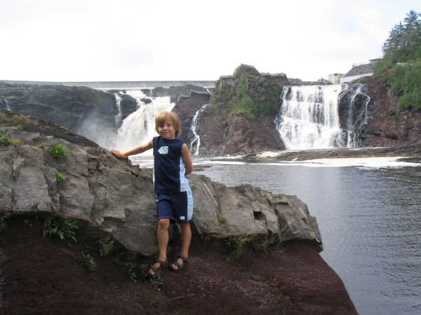 8150-east-coast-la-chute-sam-rocks-falls-aug13-2005