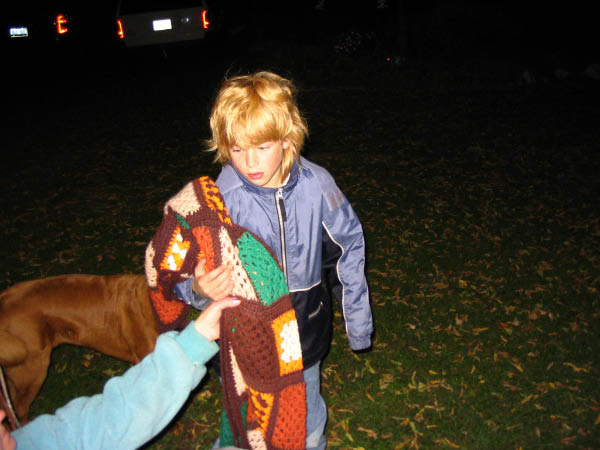 8626-farm-bonfire-eric-bringing-afghan-oct08-05