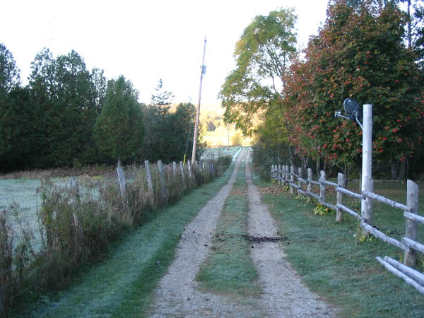8628-farm-lane-to-road-frosty-morn-oct9-2005