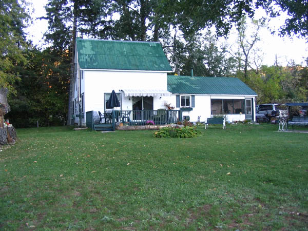 8634-farm-cottage-frosty-morn-oct9-2005
