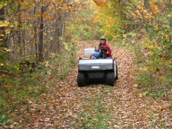 8689-farm-mom-grace-golf-cart-creek-oct9-2005